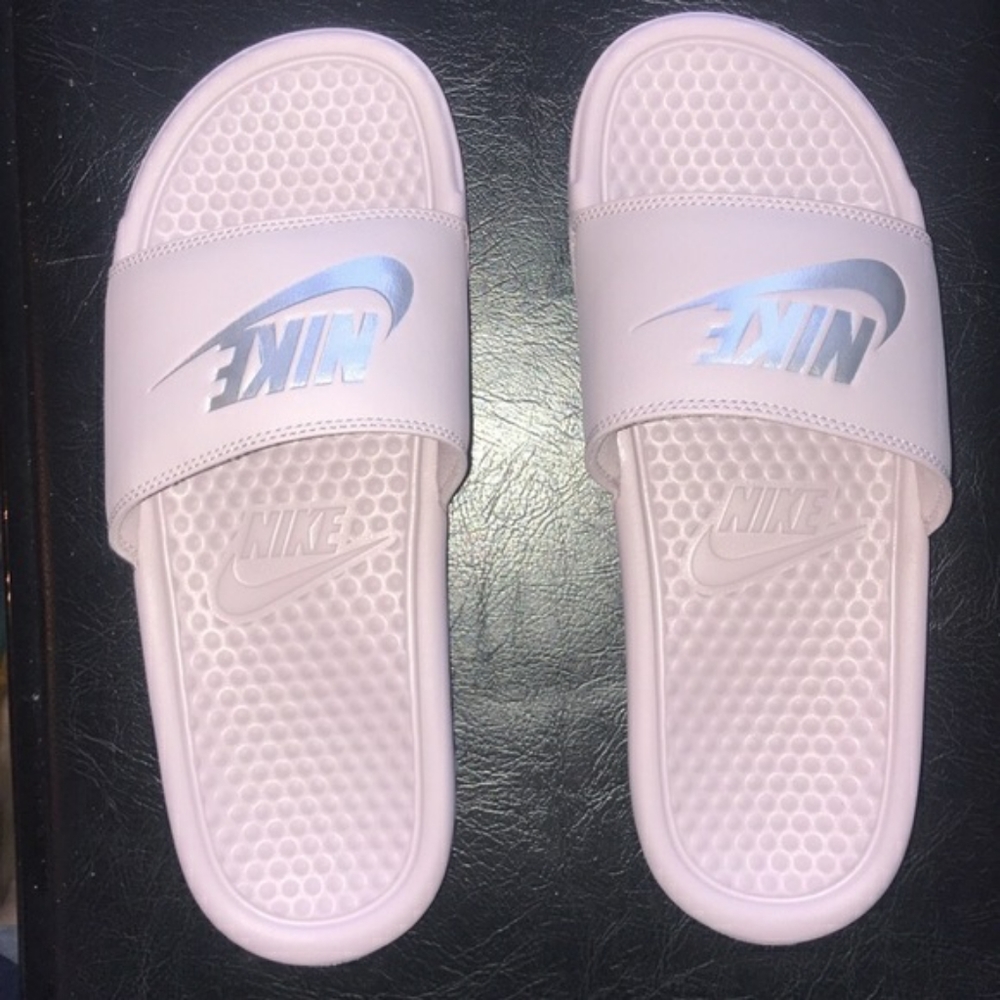 Nike slides